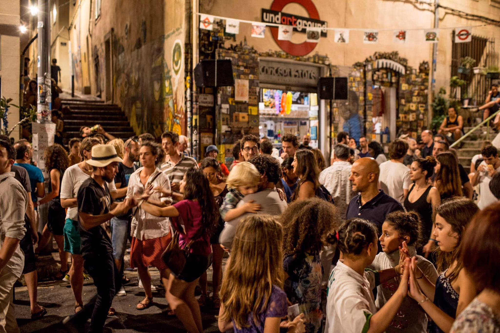 andre-nicolau-aperol-fete-musique-paris-1024x683@2x