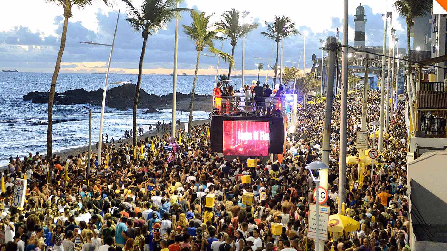 bloco-pre-carnaval-Furdunc-o-Valter-Pontes