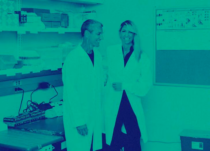 O casal de neurocientista Stephanie e John Cacioppo estudavam sobre amor | Crédito; Whitten Sabbatini / The New York Times