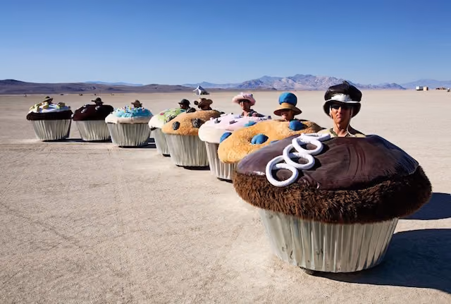 fo_nk_art_of_burning_man_018_05786_1504291430_id_948726