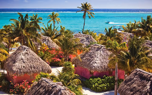 Matachica-Belize-Traveldose-the-summer-hunter-2