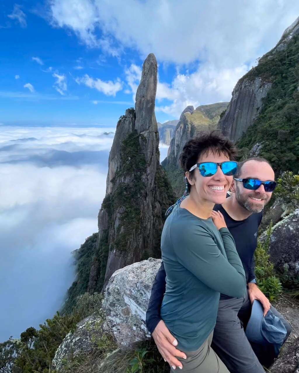 Letícia Alves e Dennis Hyde, do @entreparquesbr