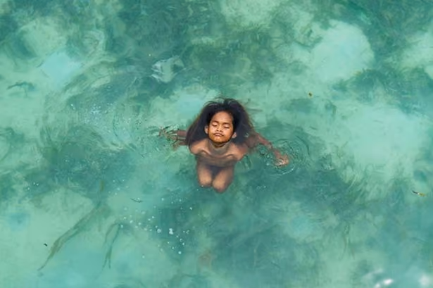sea-tribe-gipsies-the-bajaus-rehan-borneo-15