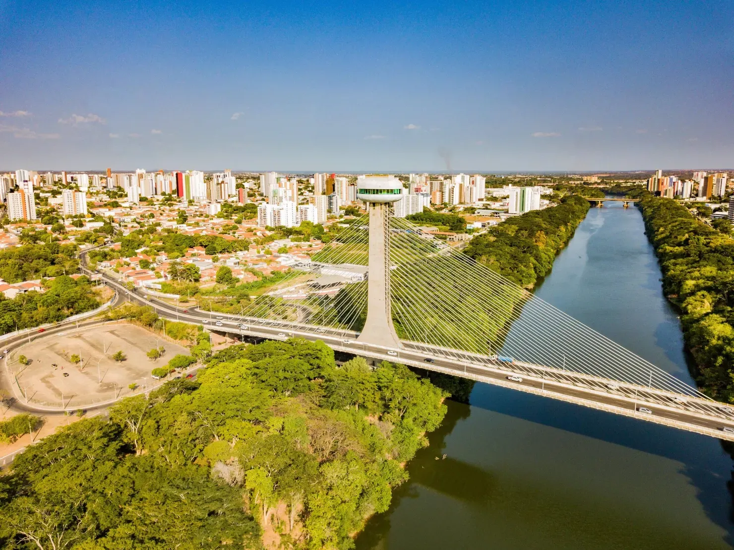 Teresina: entre os rios Poti e Parnaíba, muitas áreas verdes, artesanato e uma cena cultural vibrante
