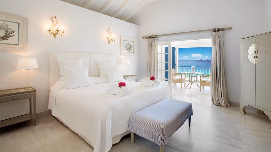 beach-room-1-1