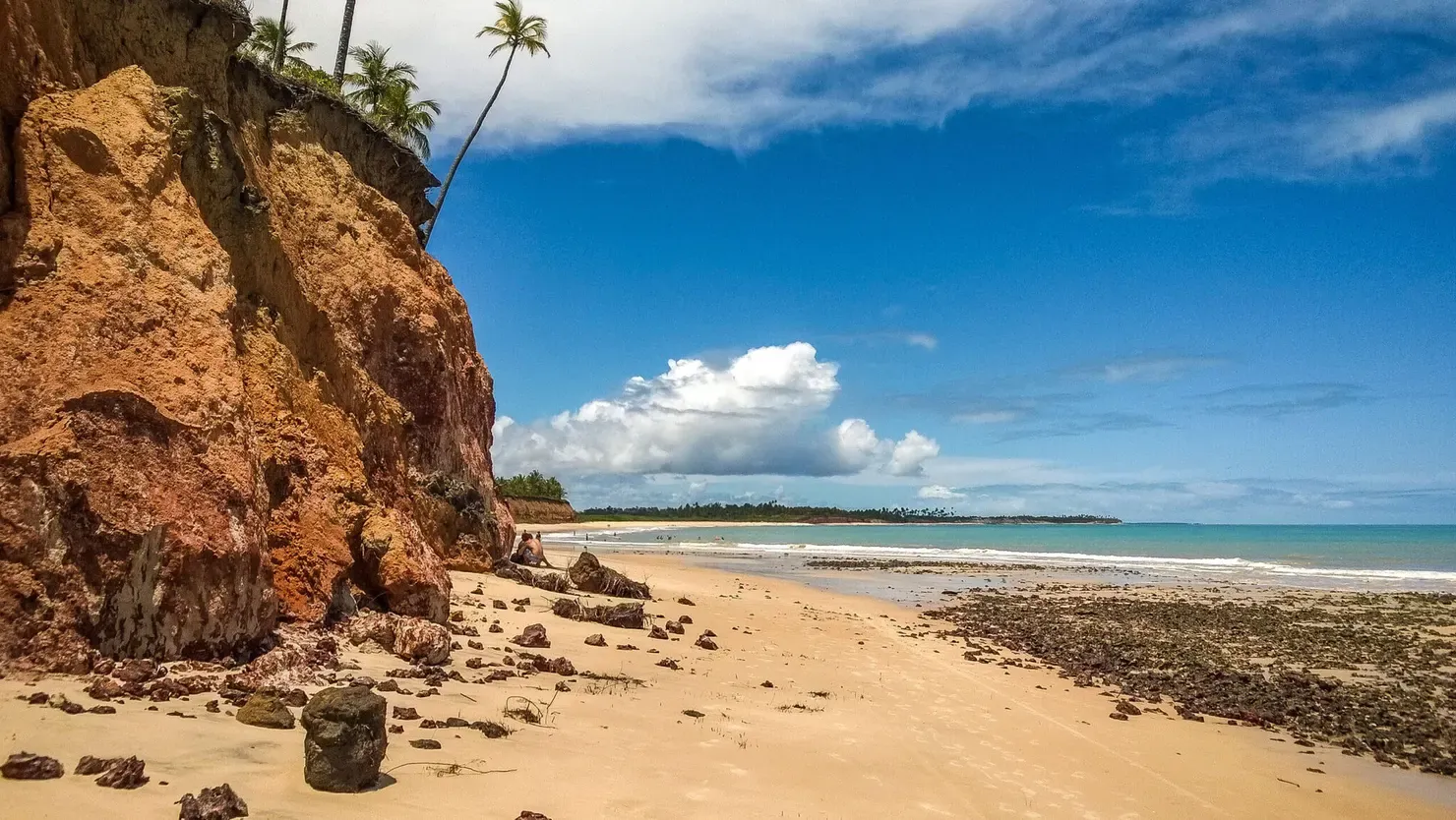 Cumuruxatiba: um lugar pra desacelerar no extremo sul da Bahia