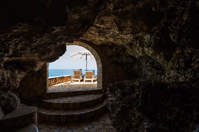 TC_cave_5611