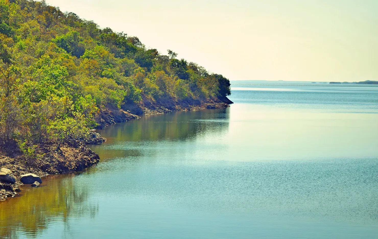 Rio Manso, no vilarejo Bom Jardim, Nobres, Mato Grosso