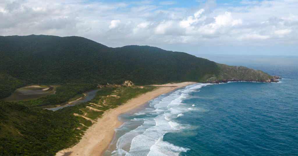 Lagoinha do Leste, Florianópolis - Praia em Santa Catarina