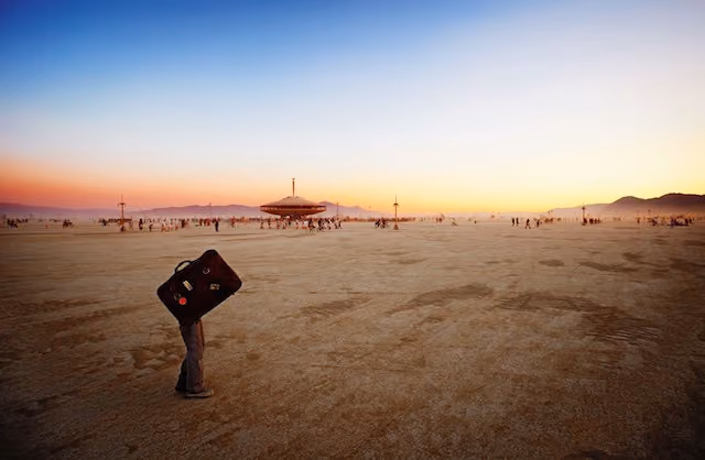 fo_nk_art_of_burning_man_010_05786_1504291423_id_948704