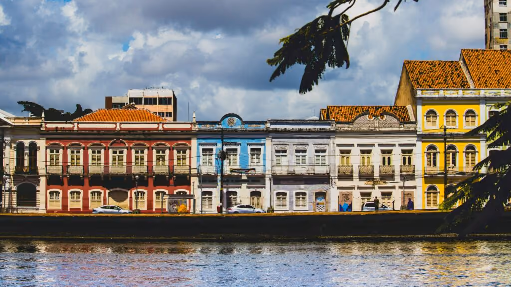 imagens de casas coloridas em recife, pernambuco